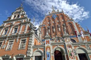 毛穴の黒ずみを予防するための効果的な方法は？